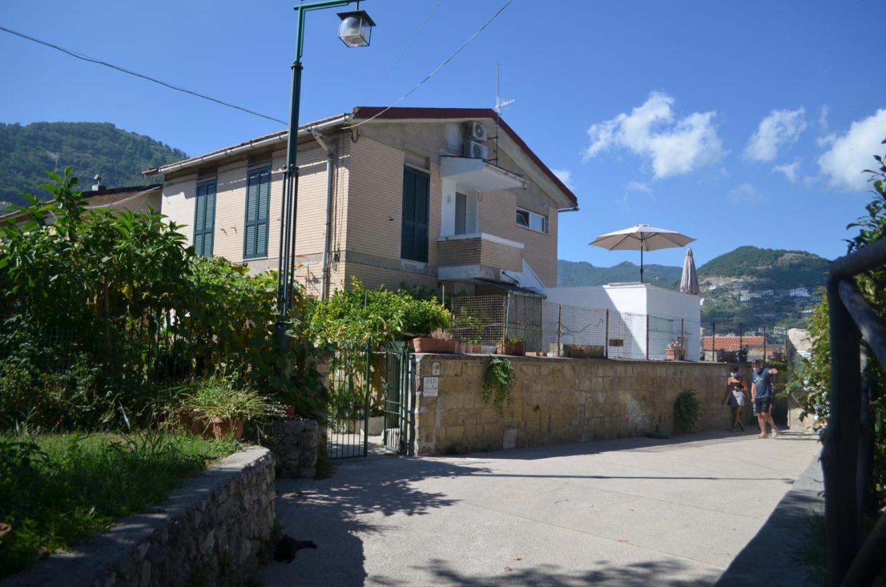 Bed and Breakfast A Casa Di Samu Ravello Exterior foto